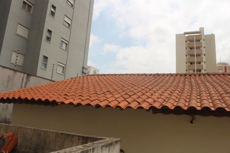 Casa à venda com 130m², 3 quartos e 6 vagasQuintal