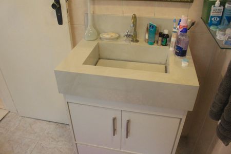 Casa à venda com 130m², 3 quartos e 6 vagasBanheiro da Suíte