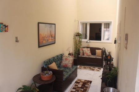 Casa à venda com 130m², 3 quartos e 6 vagasQuintal