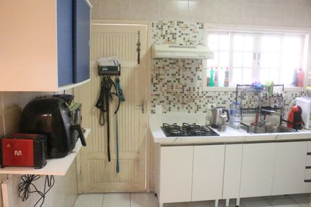 Casa à venda com 130m², 3 quartos e 6 vagasCozinha