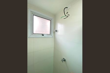 Banheiro de apartamento para alugar com 1 quarto, 35m² em Parada Inglesa, São Paulo