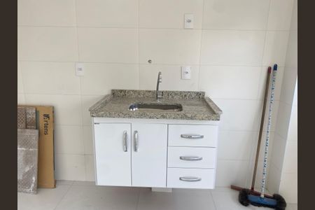 Apartamento para alugar com 35m², 1 quarto e 1 vagaSala/Cozinha