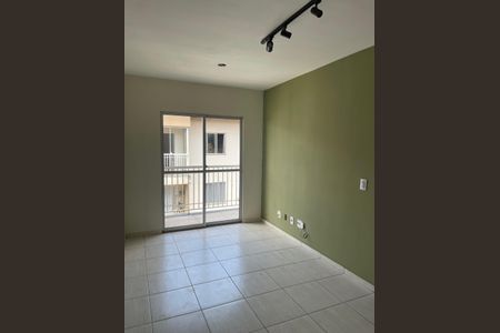 Apartamento para alugar com 55m², 2 quartos e 1 vagaSala