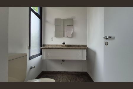 Apartamento para alugar com 265m², 3 quartos e 3 vagasLavabo