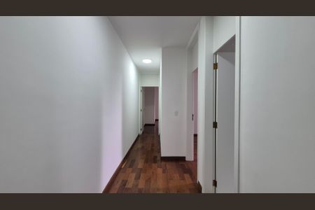 Apartamento para alugar com 265m², 3 quartos e 3 vagasCorredor