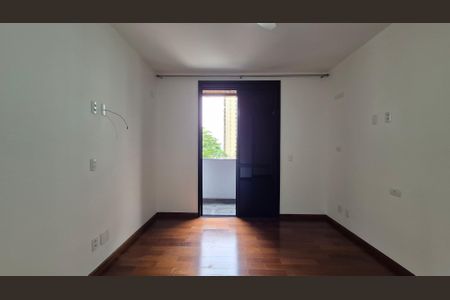 Apartamento para alugar com 265m², 3 quartos e 3 vagasSuíte 2