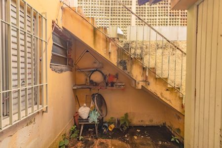 Casa à venda com 3 quartos, 176m² em Jardim Prudência, São Paulo