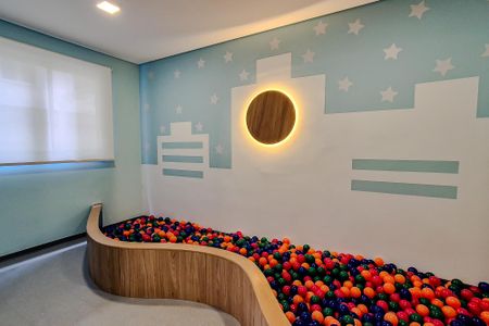 Apartamento para alugar com 33m², 2 quartos e sem vaga Apartamento para alugar com 33m², 2 quartos e sem vagaBrinquedoteca