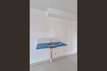 Apartamento para alugar com 33m², 2 quartos e sem vaga Apartamento para alugar com 33m², 2 quartos e sem vagaCozinha e Área de Serviço