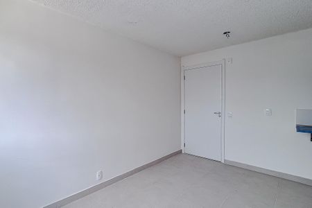 Apartamento para alugar com 33m², 2 quartos e sem vaga Apartamento para alugar com 33m², 2 quartos e sem vagaSala