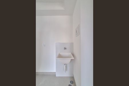 Apartamento para alugar com 33m², 2 quartos e sem vaga Apartamento para alugar com 33m², 2 quartos e sem vagaCozinha e Área de Serviço