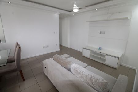 Sala de apartamento para alugar com 3 quartos, 77m² em Jardim das Colinas, São José dos Campos