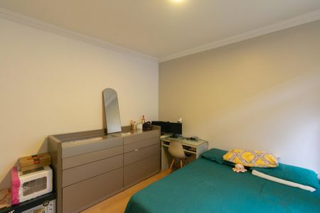 Casa à venda com 382m², 4 quartos e 4 vagas