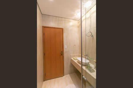 Casa à venda com 382m², 4 quartos e 4 vagas