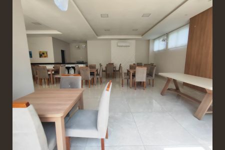 Apartamento para alugar com 72m², 2 quartos e 1 vaga