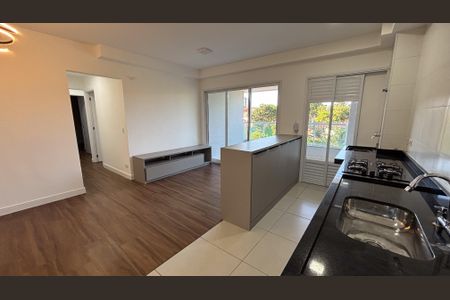 Apartamento para alugar com 72m², 2 quartos e 1 vagaCozinha e Área de Serviço