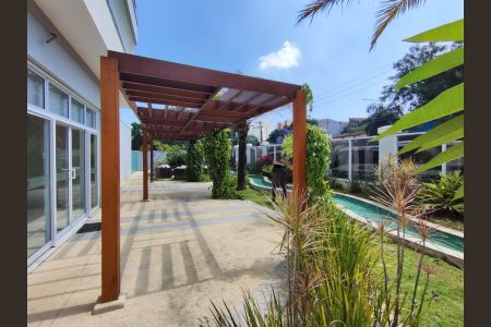 Apartamento para alugar com 72m², 2 quartos e 1 vaga