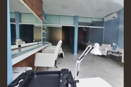 Apartamento para alugar com 72m², 2 quartos e 1 vaga