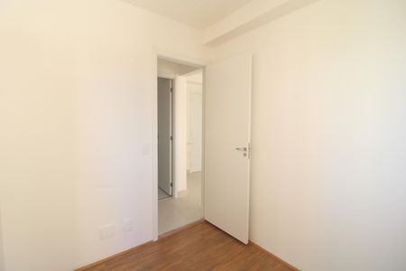 Quarto 1 de apartamento para alugar com 2 quartos, 33m² em Socorro, São Paulo