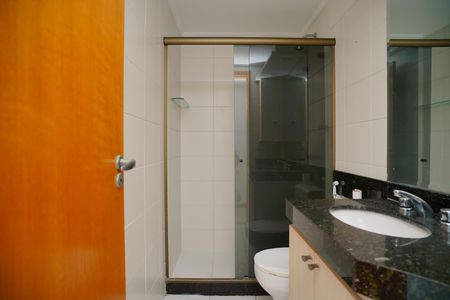 Apartamento para alugar com 110m², 3 quartos e 2 vagasBanheiro Social