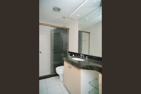 Apartamento para alugar com 110m², 3 quartos e 2 vagasBanheiro Social