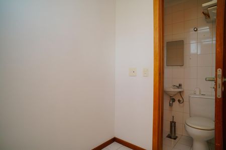 Apartamento para alugar com 110m², 3 quartos e 2 vagasQuarto e banheiro de serviço