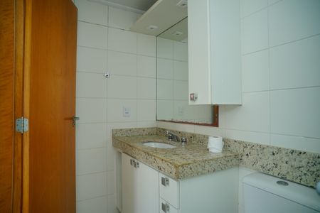 Apartamento para alugar com 110m², 3 quartos e 2 vagasBanheiro do Quarto 3