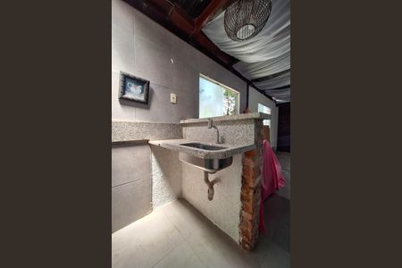 Casa de condomínio à venda com 380m², 3 quartos e 4 vagasQuintal