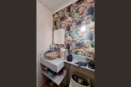 Casa de condomínio à venda com 380m², 3 quartos e 4 vagaslavabo