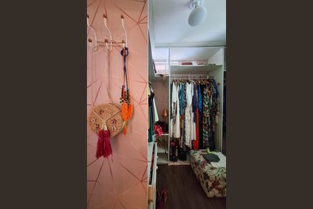 Casa de condomínio à venda com 380m², 3 quartos e 4 vagasSuíte 2