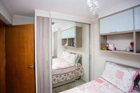 Quarto 1 de apartamento à venda com 2 quartos, 72m² em Jardim Rosinha, Diadema