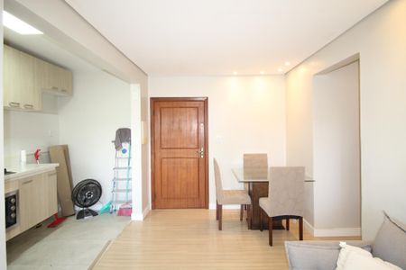 Sala de apartamento à venda com 3 quartos, 67m² em Jardim Botânico, Porto Alegre