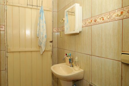 Casa para alugar com 85m², 3 quartos e 2 vagasBanheiro