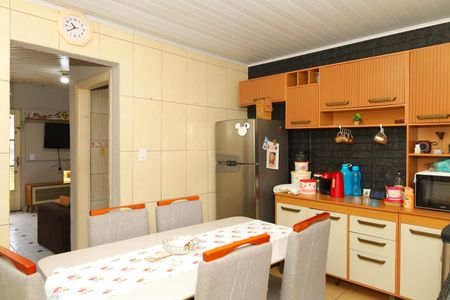 Casa para alugar com 85m², 3 quartos e 2 vagasCozinha