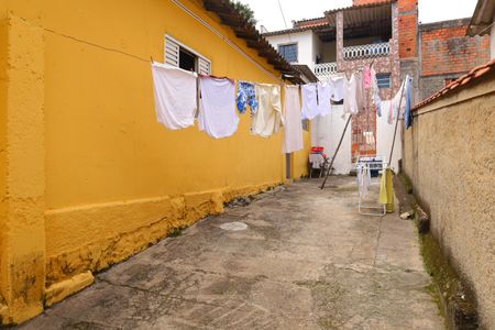 Casa para alugar com 85m², 3 quartos e 2 vagasQuintal