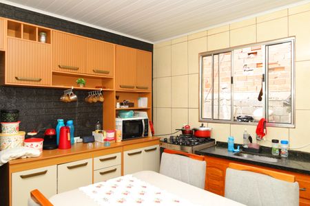 Casa para alugar com 85m², 3 quartos e 2 vagasCozinha