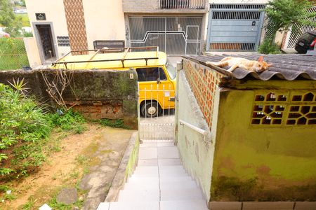 Casa para alugar com 85m², 3 quartos e 2 vagasVaranda - portão do imóvel