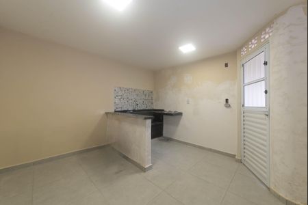 Studio - Quarto de kitnet/studio para alugar com 1 quarto, 25m² em Santo Amaro, São Paulo