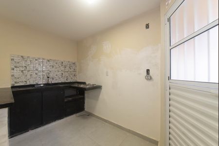Cozinha de kitnet/studio para alugar com 1 quarto, 25m² em Santo Amaro, São Paulo