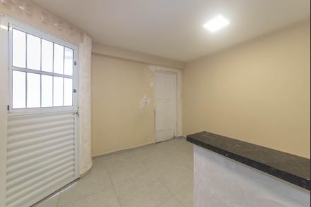 Cozinha de kitnet/studio para alugar com 1 quarto, 25m² em Santo Amaro, São Paulo