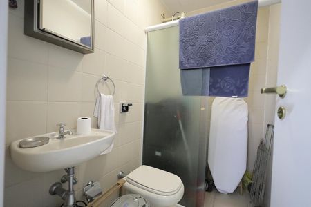 Apartamento para alugar com 278m², 3 quartos e 4 vagasBanheiro 2