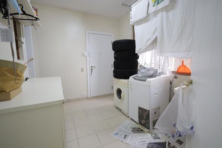 Apartamento para alugar com 278m², 3 quartos e 4 vagasÁrea de Serviço
