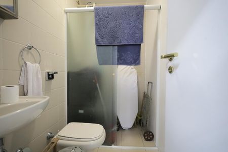 Apartamento para alugar com 278m², 3 quartos e 4 vagasBanheiro 2