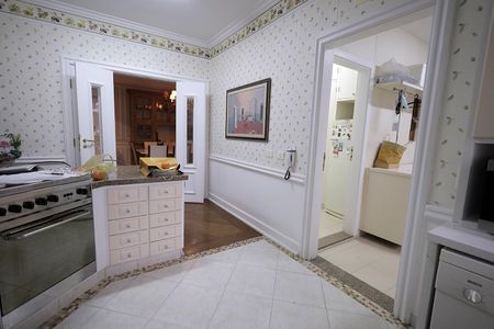 Apartamento para alugar com 278m², 3 quartos e 4 vagasCozinha