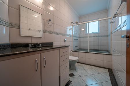 Casa à venda com 1213m², 6 quartos e 4 vagas