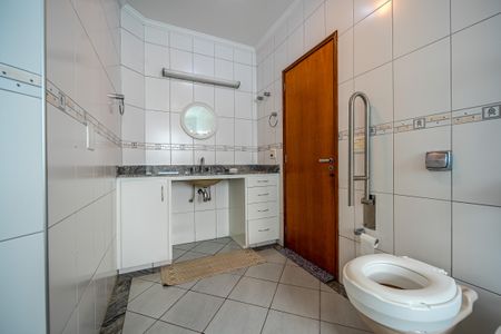 Casa à venda com 1213m², 6 quartos e 4 vagas