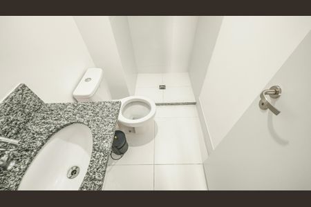 Apartamento à venda com 58m², 3 quartos e 1 vaga Apartamento à venda com 58m², 3 quartos e 1 vagaBanheiro