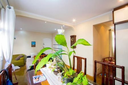 Apartamento à venda com 112m², 2 quartos e 2 vagasSala