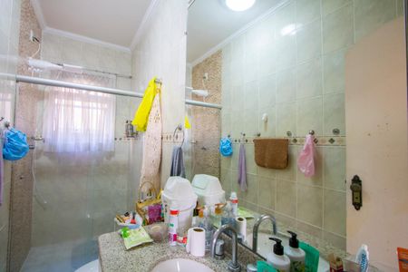 Apartamento à venda com 112m², 2 quartos e 2 vagasBanheiro do quarto 1