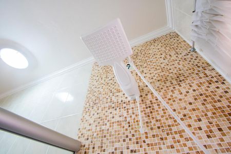 Apartamento à venda com 112m², 2 quartos e 2 vagasBanheiro do quarto 1